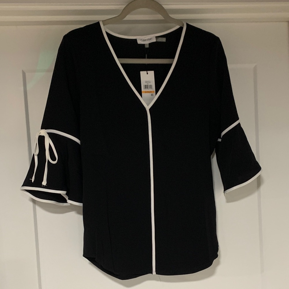 Calvin Klein Black and White V-Neck Blouse- size S